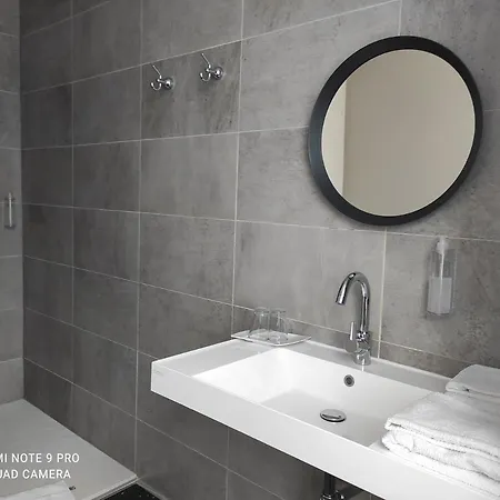 Hotel Logis De Paris 3*