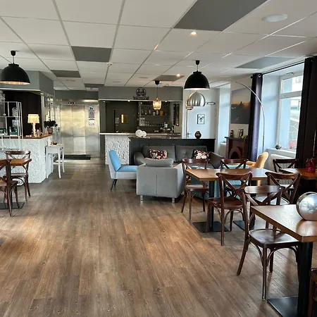 Logis De Paris Hotel 3*