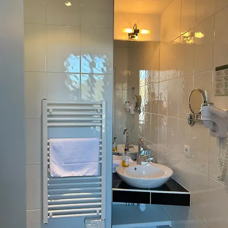 Hotel Logis De Paris