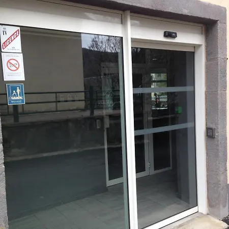Logis De Paris 3*